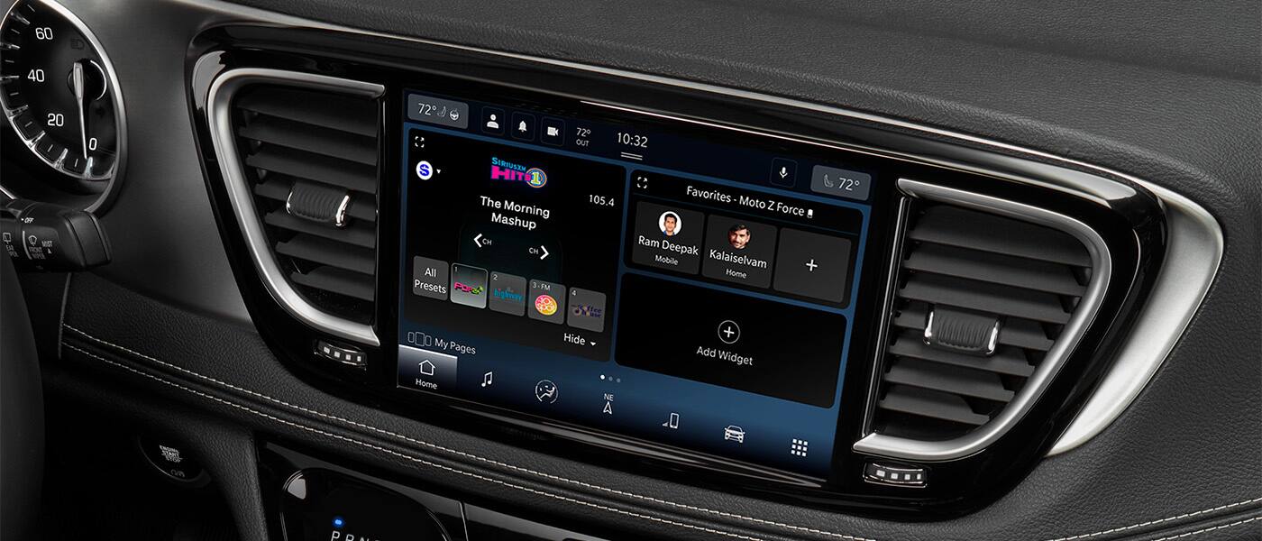 The Uconnect touchscreen in the 2026 Chrysler Pacifica displaying the current and favorite selections on SiriusXM.